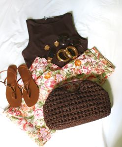 Outfit du jour : quand les fleurs s&rsquo;invitent dans mon dressing (sans que je le voie venir)